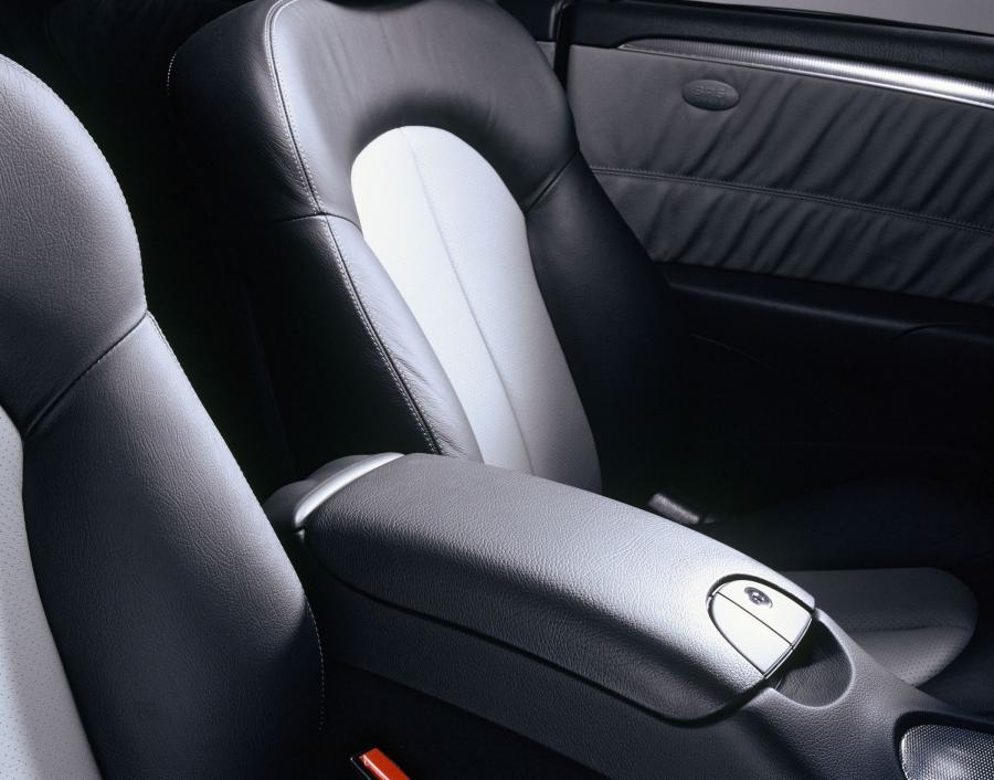  Mercedes-Benz CLK-Class 2003 года  (фото 78 из 163)